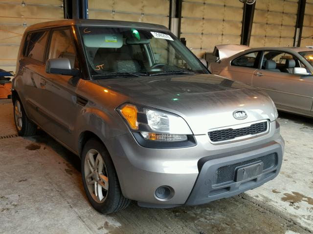 KNDJT2A21A7129056 - 2010 KIA SOUL + GRAY photo 1