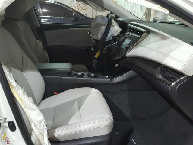 4T1BK1EB2GU234786 - 2016 TOYOTA AVALON XLE WHITE photo 5