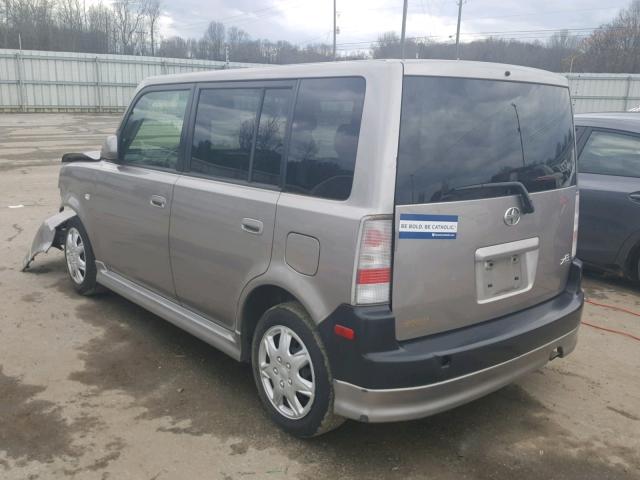 JTLKT324150170526 - 2005 TOYOTA SCION XB SILVER photo 3