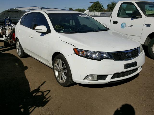 KNAFW5A34C5572093 - 2012 KIA FORTE SX WHITE photo 1