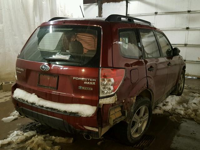 JF2SHABC6DH424726 - 2013 SUBARU FORESTER 2 MAROON photo 4