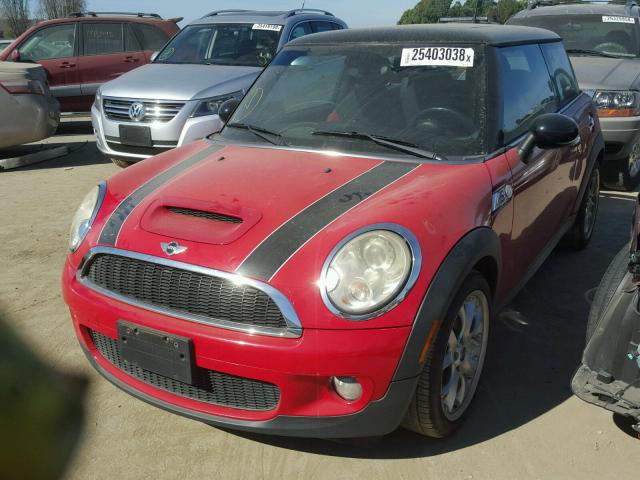 WMWMF73517TL87194 - 2007 MINI COOPER S RED photo 2