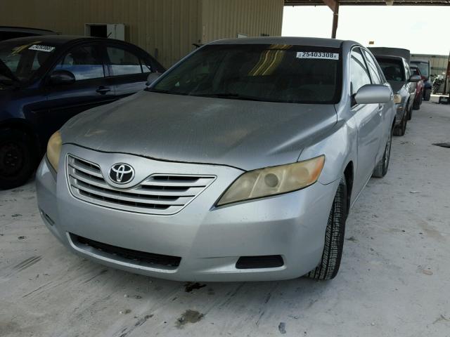 4T1BE46K67U017135 - 2007 TOYOTA CAMRY NEW GRAY photo 2