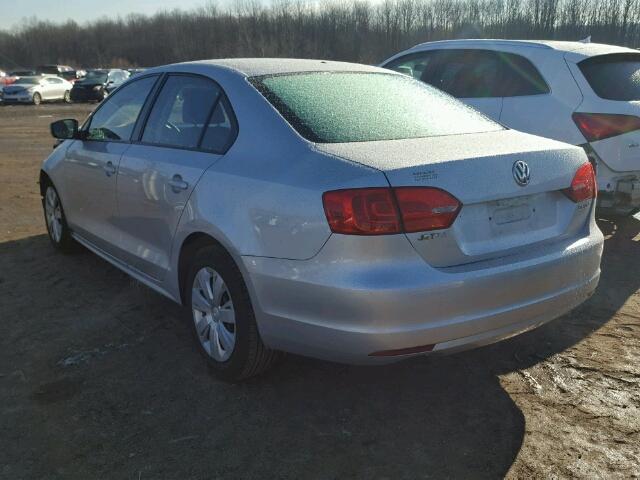 3VWBX7AJ3CM012694 - 2012 VOLKSWAGEN JETTA SE SILVER photo 3