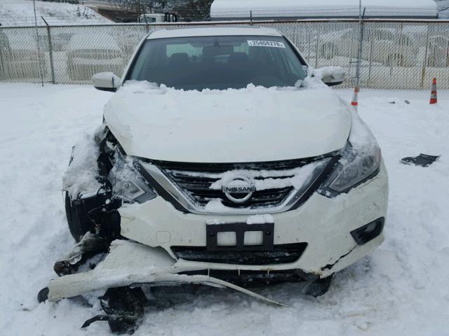 1N4AL3AP4GC284577 - 2016 NISSAN ALTIMA 2.5 WHITE photo 9