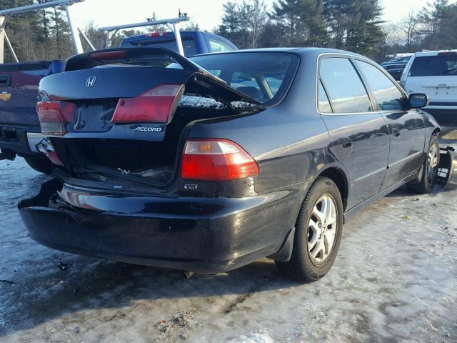 1HGCG1654WA008642 - 1998 HONDA ACCORD EX BLACK photo 4