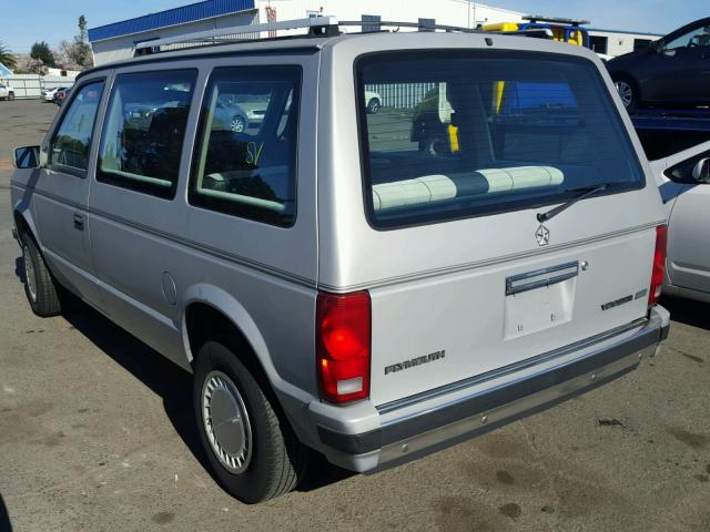 2P4FH45K6KR325633 - 1989 PLYMOUTH VOYAGER SE SILVER photo 3