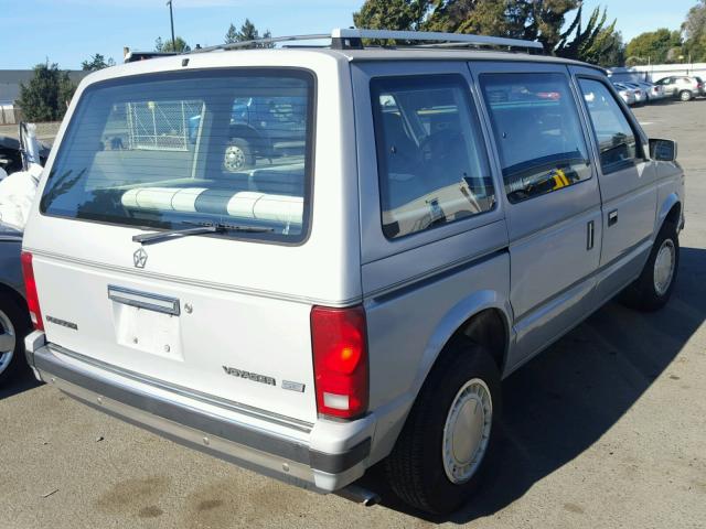 2P4FH45K6KR325633 - 1989 PLYMOUTH VOYAGER SE SILVER photo 4