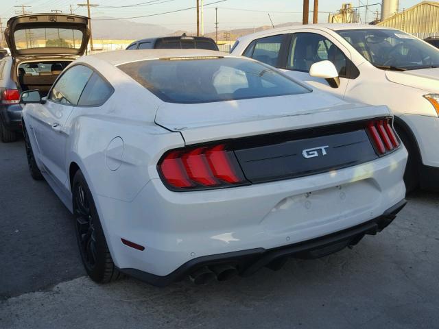1FA6P8CF6J5109173 - 2018 FORD MUSTANG GT WHITE photo 3