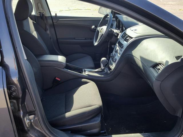 1G1ZC5E11BF282915 - 2011 CHEVROLET MALIBU 1LT 灰色 照片 5