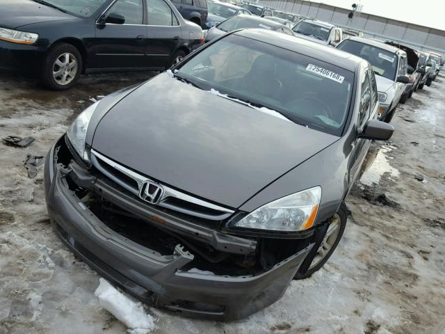 1HGCM56856A015755 - 2006 HONDA ACCORD EX BROWN photo 2