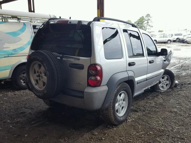 1J4GK48K05W562212 - 2005 JEEP LIBERTY SP SILVER photo 4