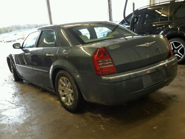 2C3AA63H25H122632 - 2005 CHRYSLER 300C GREEN photo 3