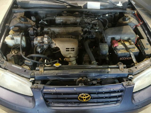 4T1BG22K3WU200026 - 1998 TOYOTA CAMRY CE BLUE photo 7