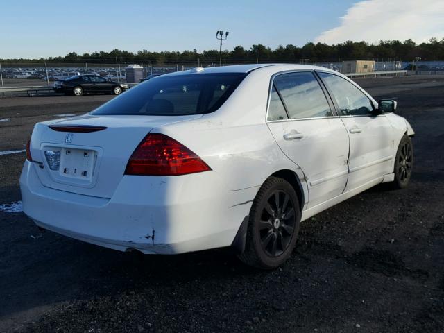 1HGCM665X7A070537 - 2007 HONDA ACCORD EX WHITE photo 4