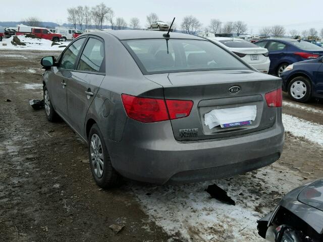 KNAFU4A2XC5580948 - 2012 KIA FORTE EX GRAY photo 3