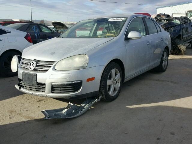 3VWRM71K08M037334 - 2008 VOLKSWAGEN JETTA SE SILVER photo 2