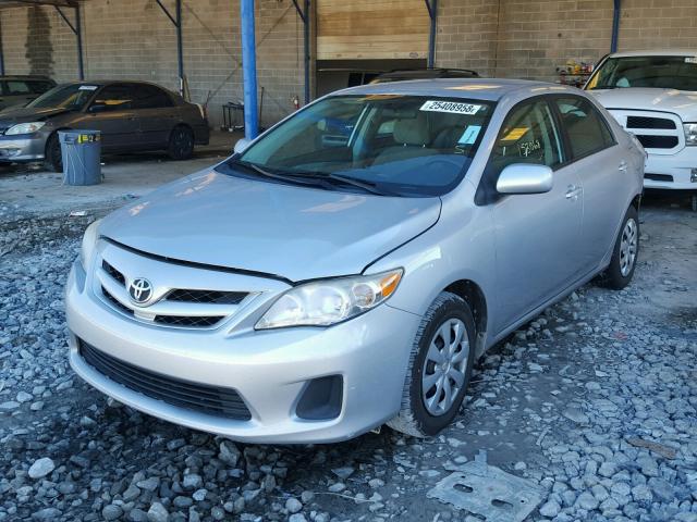 2T1BU4EE5BC541529 - 2011 TOYOTA COROLLA BA SILVER photo 2