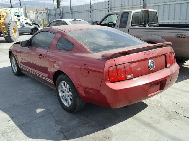 1ZVFT80N565189569 - 2006 FORD MUSTANG RED photo 3