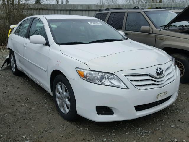 4T1BK3EK7BU615084 - 2011 TOYOTA CAMRY SE WHITE photo 1