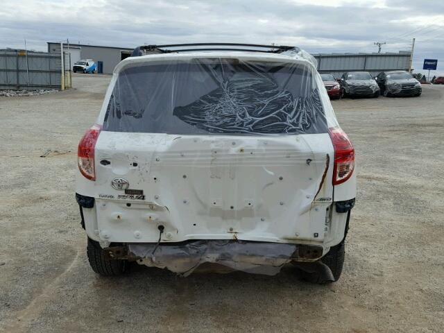 JTMBD31V665042533 - 2006 TOYOTA RAV4 LIMIT WHITE photo 9