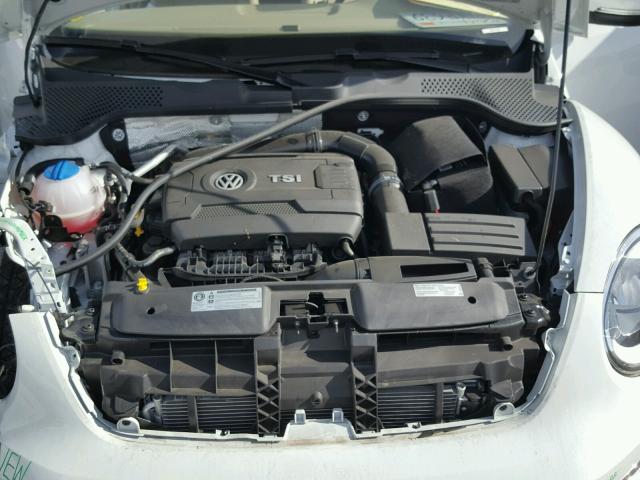 3VW517AT0HM800825 - 2017 VOLKSWAGEN BEETLE S/S 黑色 照片 7