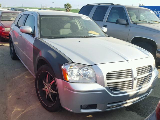 2D4FV47V27H700390 - 2007 DODGE MAGNUM SXT SILVER photo 1