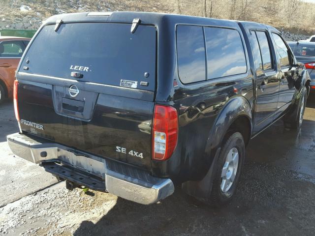 1N6AD07W47C443647 - 2007 NISSAN FRONTIER C BLACK photo 4