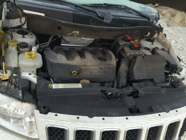 1J4NF1FB5BD240458 - 2011 JEEP COMPASS SP WHITE photo 7