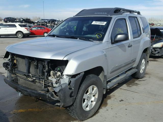 5N1AN08W87C510504 - 2007 NISSAN XTERRA OFF SILVER photo 2