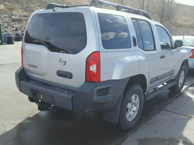 5N1AN08W87C510504 - 2007 NISSAN XTERRA OFF SILVER photo 4