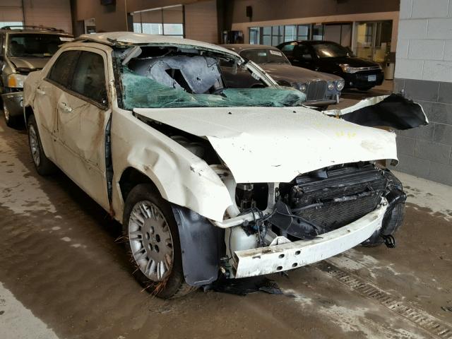 2C3KA43R77H710420 - 2007 CHRYSLER 300 WHITE photo 1