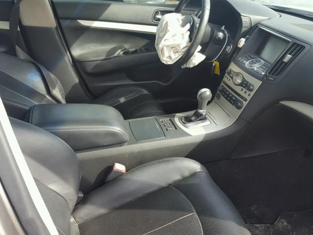 JNKBV61F18M270003 - 2008 INFINITI G35 GRAY photo 5