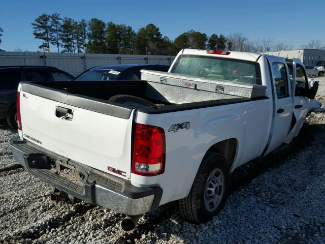 1GT12ZC82EF173639 - 2014 GMC SIERRA K25 WHITE photo 4