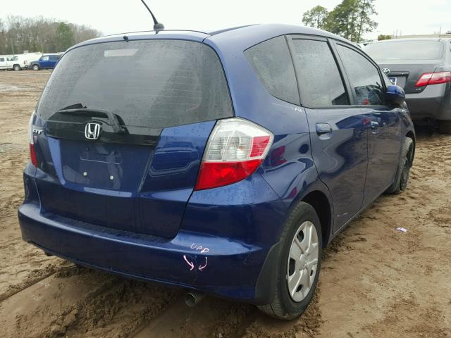 JHMGE8G34DC045458 - 2013 HONDA FIT BLUE photo 4