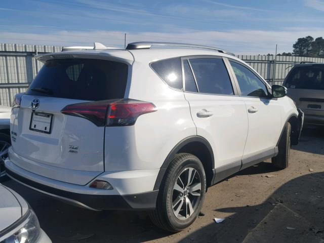 JTMRFREV9HJ134185 - 2017 TOYOTA RAV4 XLE WHITE photo 4