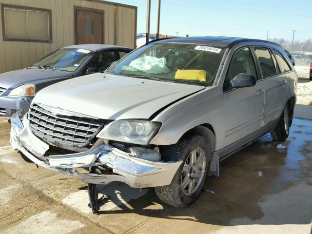 2C8GF684X4R183425 - 2004 CHRYSLER PACIFICA SILVER photo 2