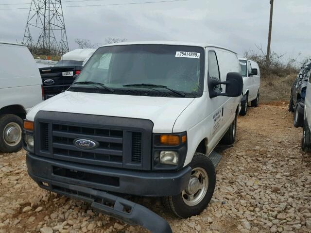 1FTSS34L38DA84084 - 2008 FORD ECONOLINE WHITE photo 2