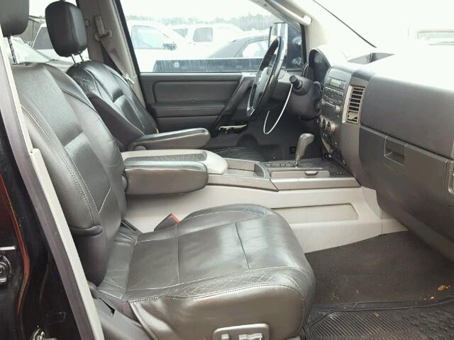 1N6AA07B84N551677 - 2004 NISSAN TITAN XE BLACK photo 5