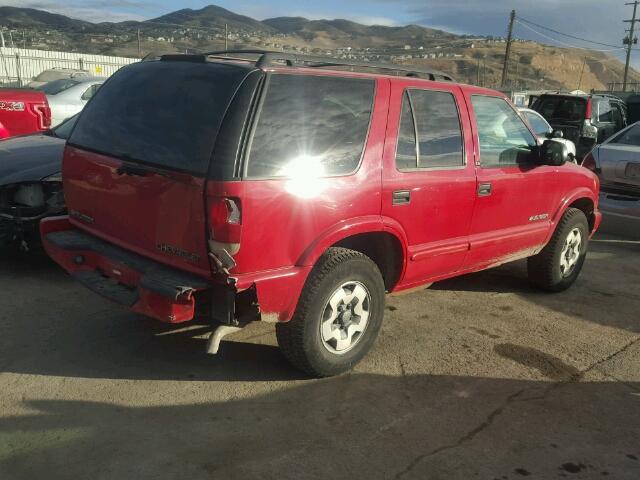 1GNDT13W32K173993 - 2002 CHEVROLET BLAZER RED photo 4