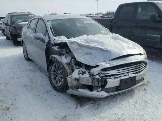 3FA6P0H76HR364917 - 2017 FORD FUSION SE SILVER photo 1