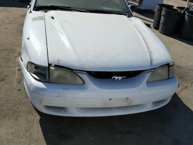 1FAFP4042WF128560 - 1998 FORD MUSTANG WHITE photo 9