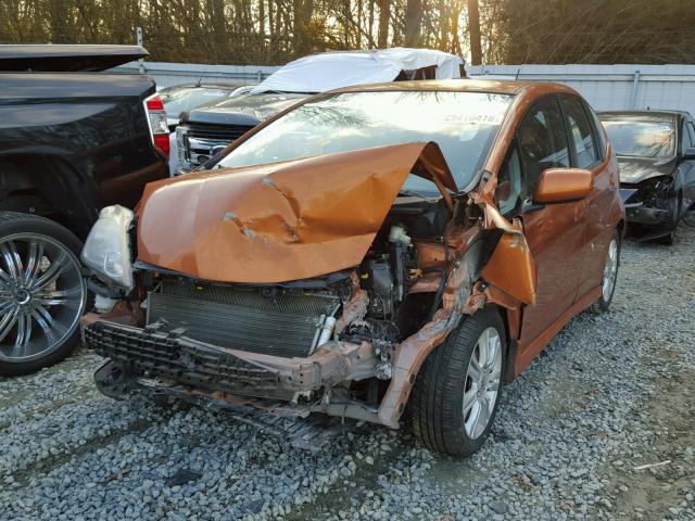 JHMGE8H4XAC007655 - 2010 HONDA FIT SPORT ORANGE photo 2