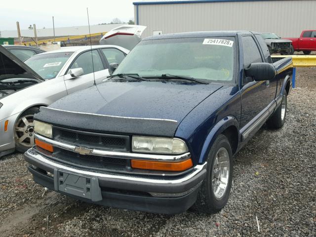 1GCCS19H338123335 - 2003 CHEVROLET S TRUCK S1 BLUE photo 2