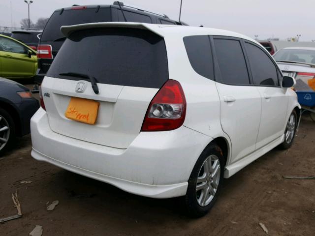 JHMGD386X7S041648 - 2007 HONDA FIT S WHITE photo 4