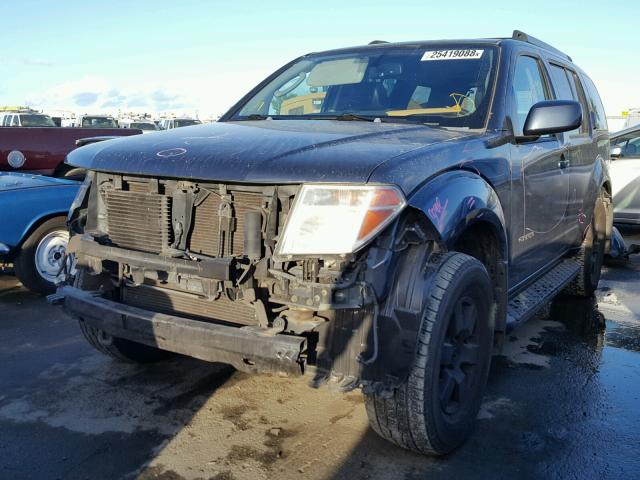 5N1AR18W67C604455 - 2007 NISSAN PATHFINDER BLUE photo 2