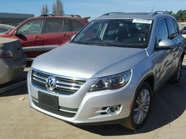 WVGAV75N99W528273 - 2009 VOLKSWAGEN TIGUAN S SILVER photo 2