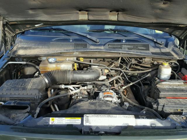 1J8GL38K86W285607 - 2006 JEEP LIBERTY RE 绿色 照片 7