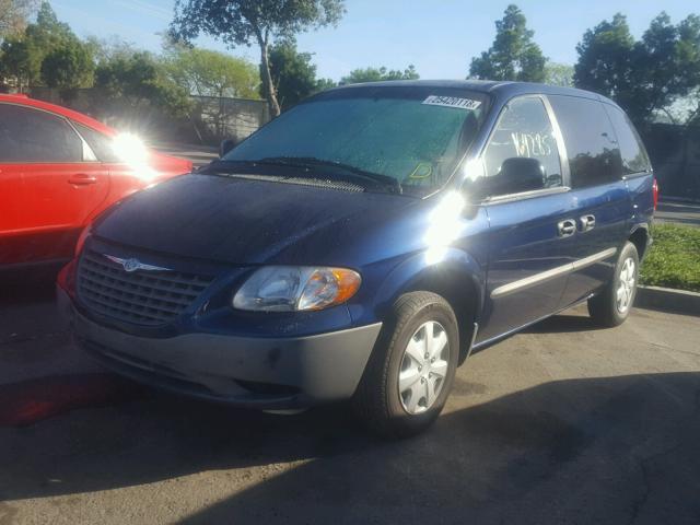 1C4GJ25B52B588020 - 2002 CHRYSLER VOYAGER BLUE photo 2