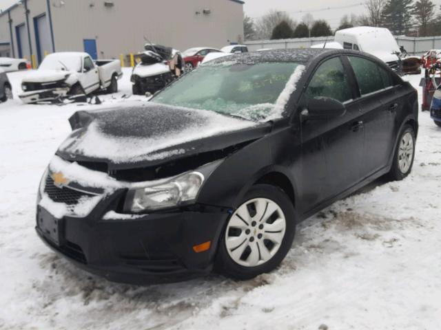 1G1PB5SG7E7137234 - 2014 CHEVROLET CRUZE LS BLACK photo 2